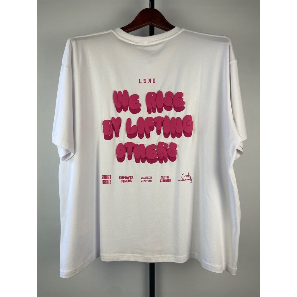 LSKD Mens We‎ Rise By Lifting Others Oversized White Graphic T-Shirt Size M New